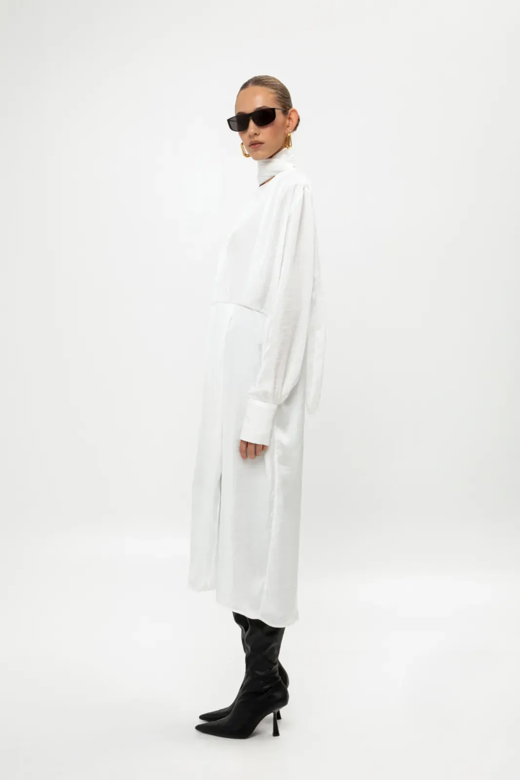 Picture of White Midi Dress