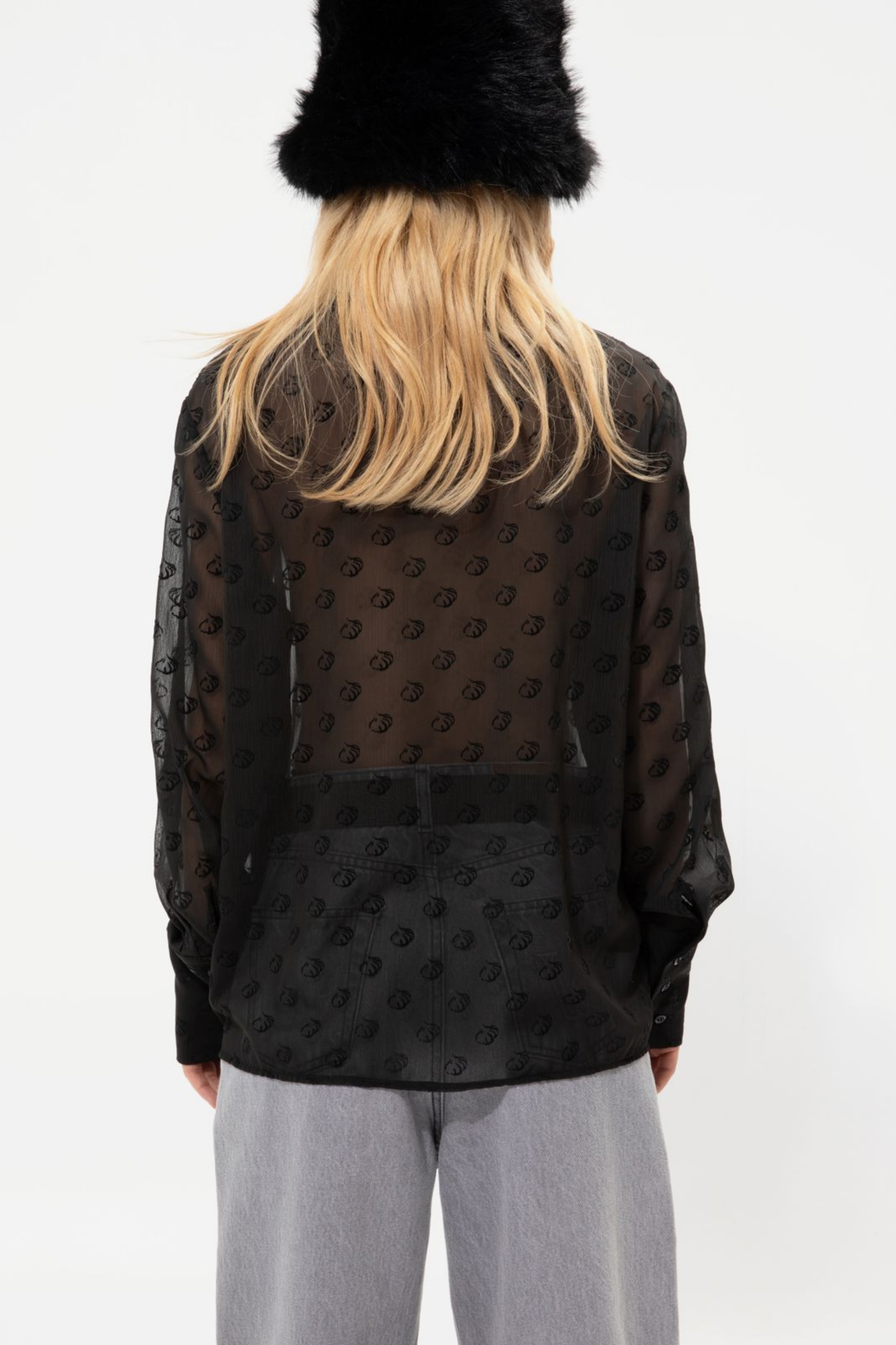 Picture of Black Shirt With Charm Garlic Print