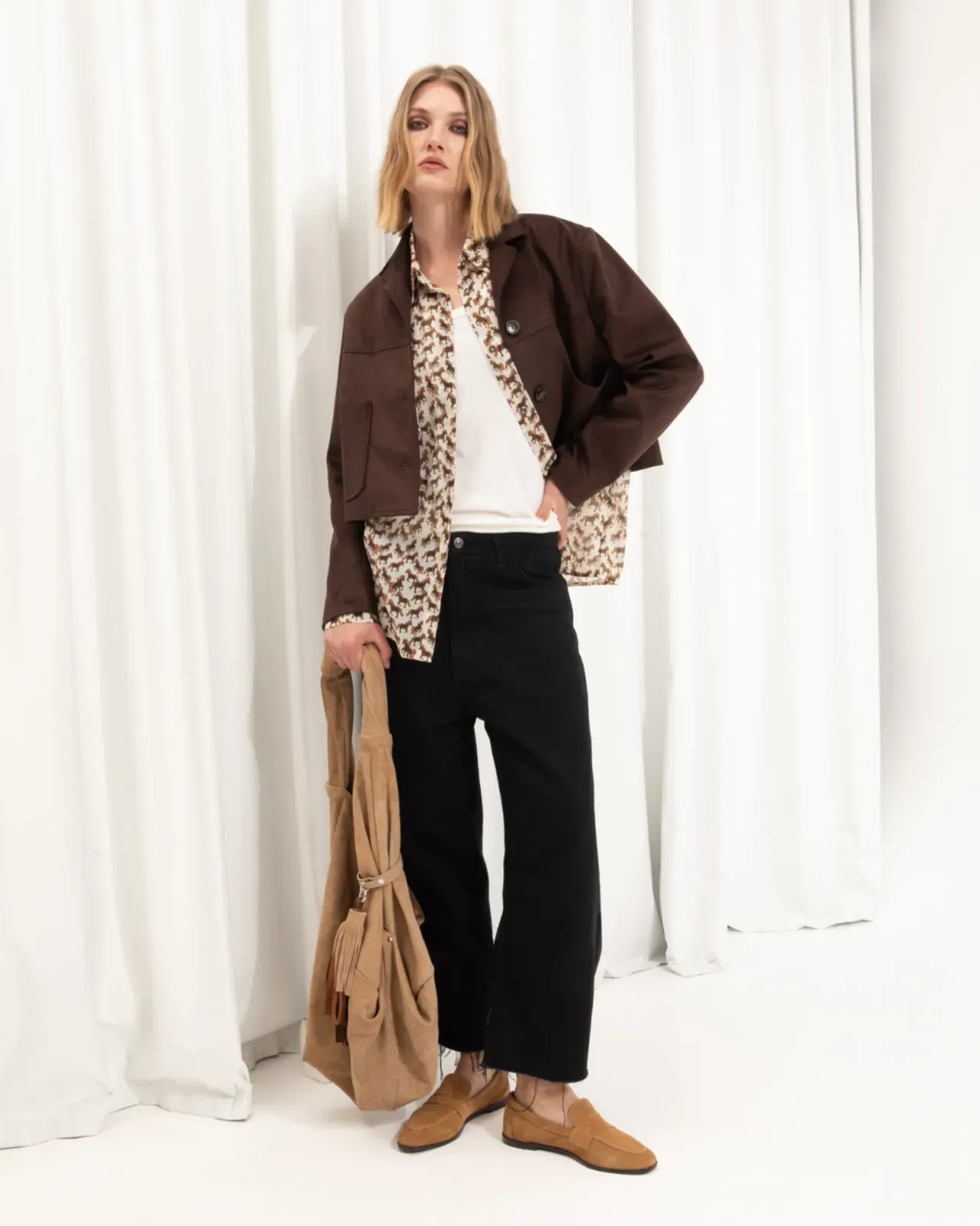 Picture of Loose-Fitting Black Denim Pants