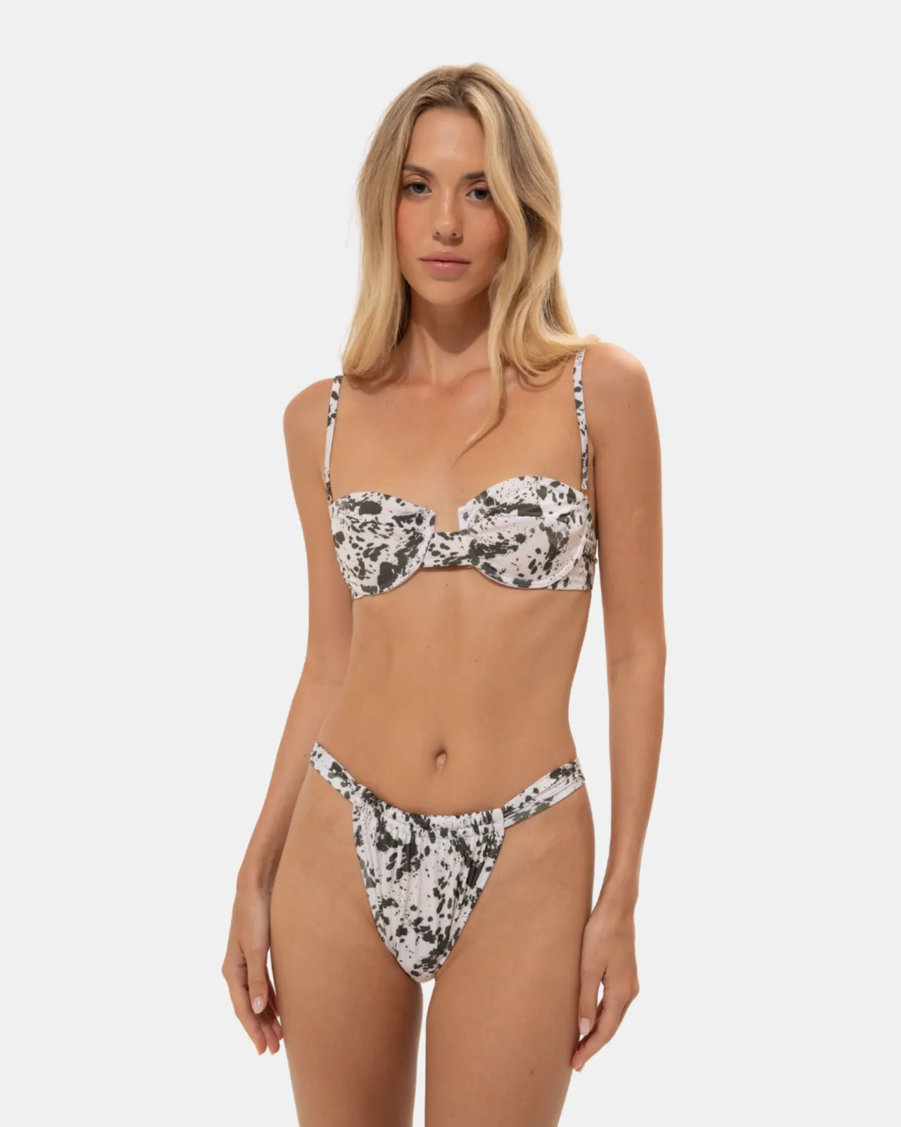Picture of Animal Print Underwire Bikini Top