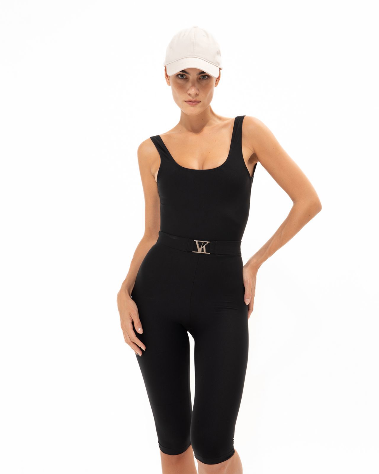 Picture of BLACK ACTIVE CAPRI PANTS