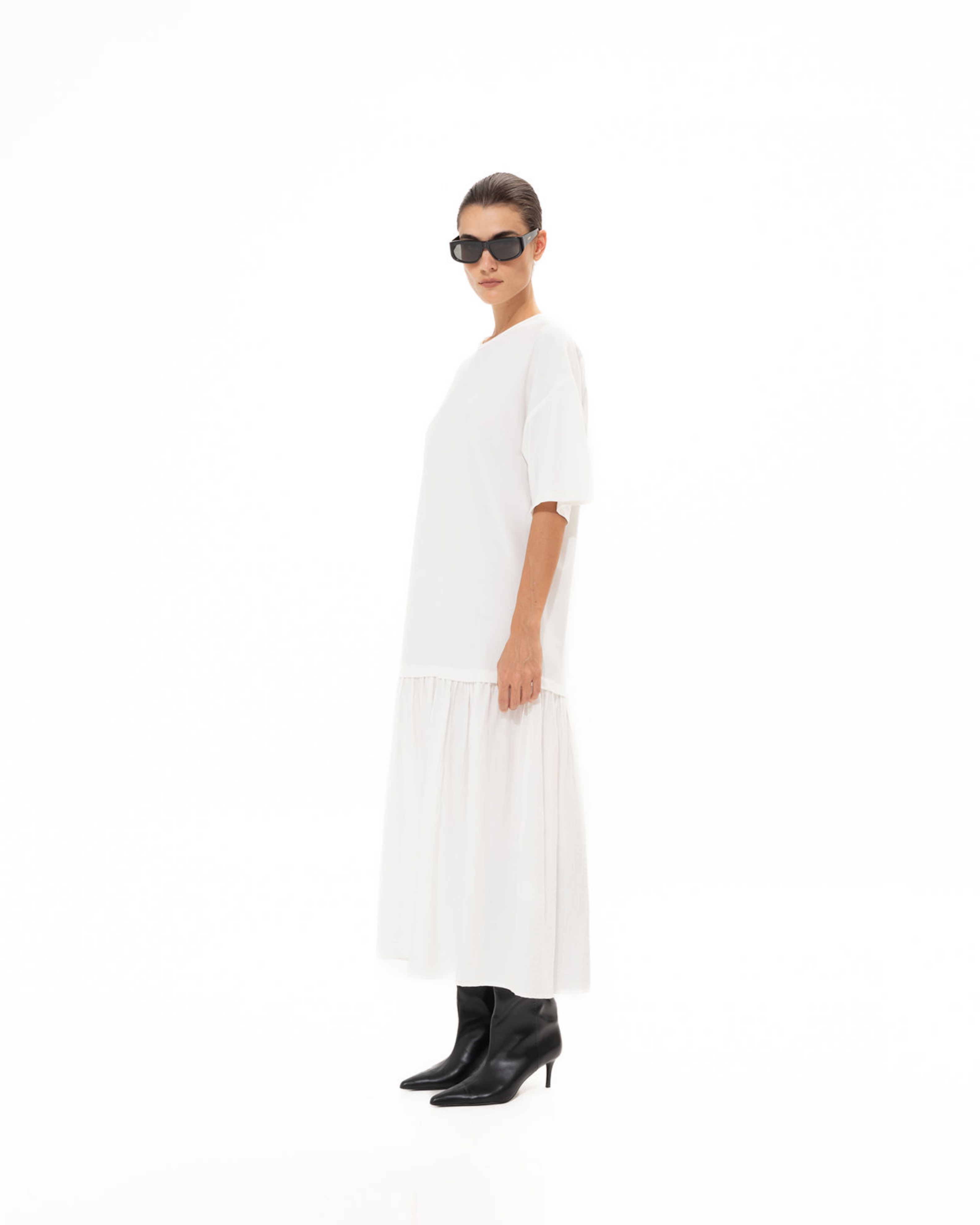 Picture of WHITE MIDI COTTON DRESS