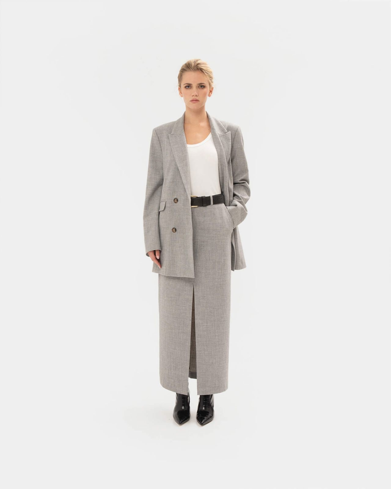 Picture of GREY STRAIGHT-LINE SKIRT