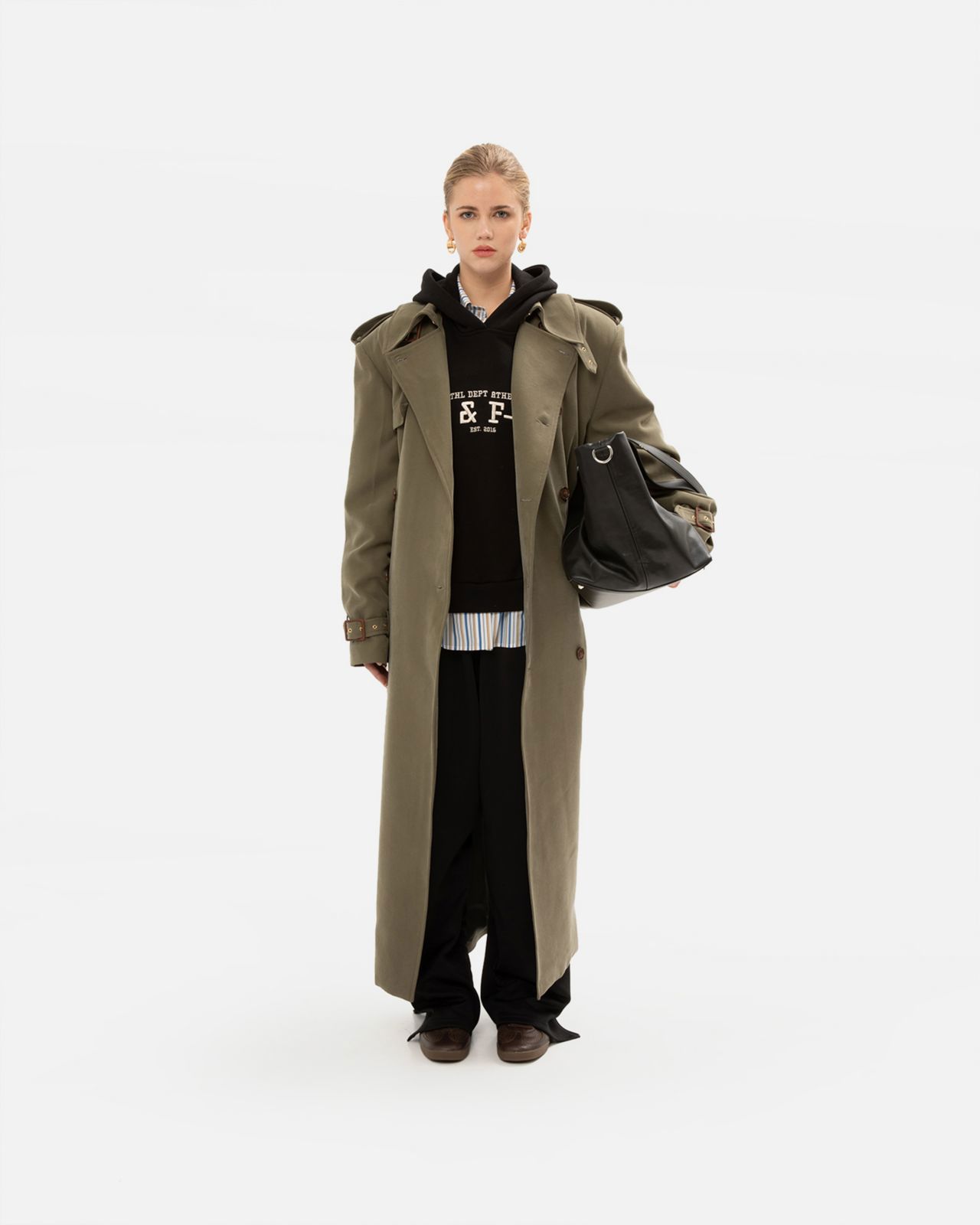 Picture of Black Tracksuit