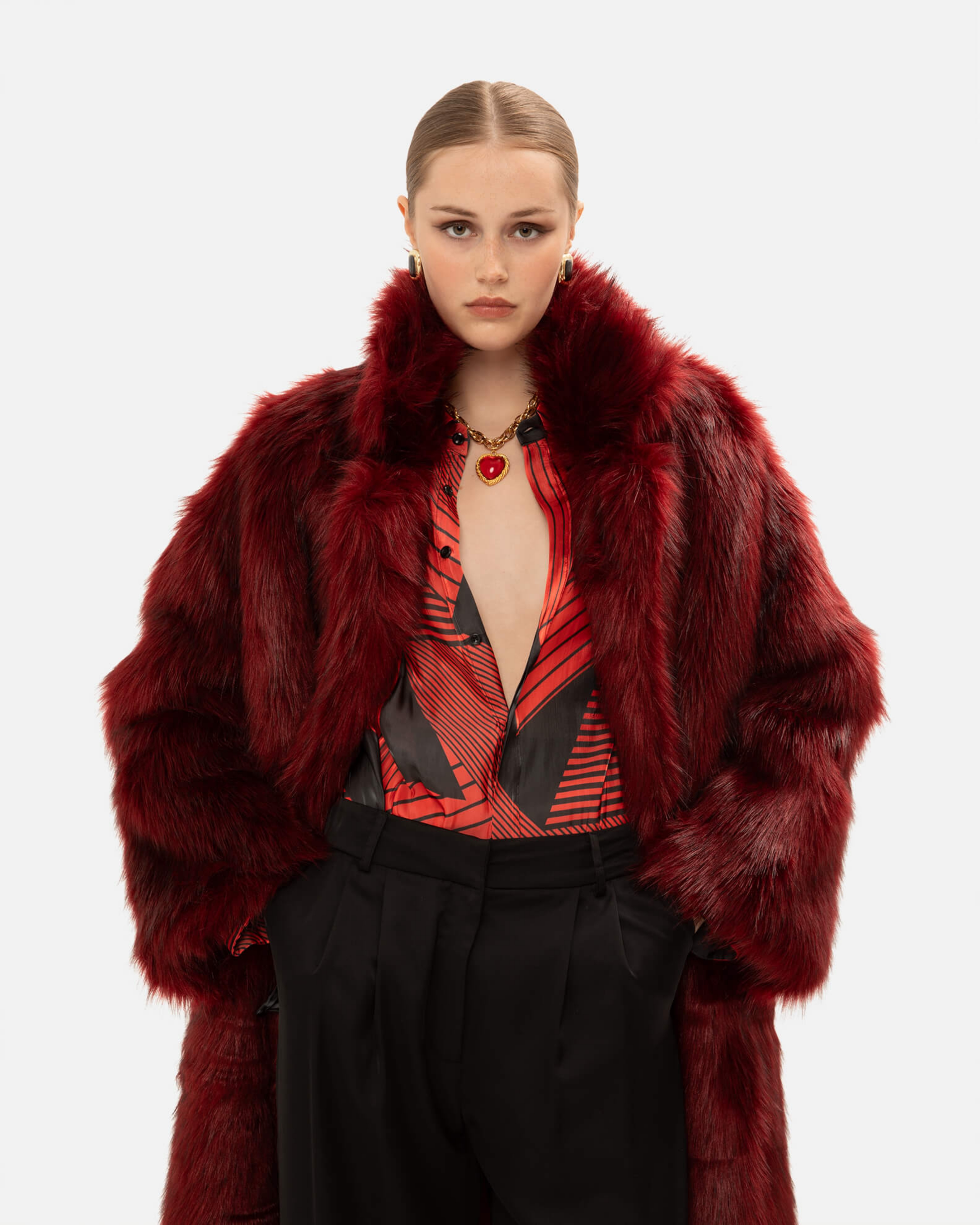 Picture of BURGUNDY FAUX FUR