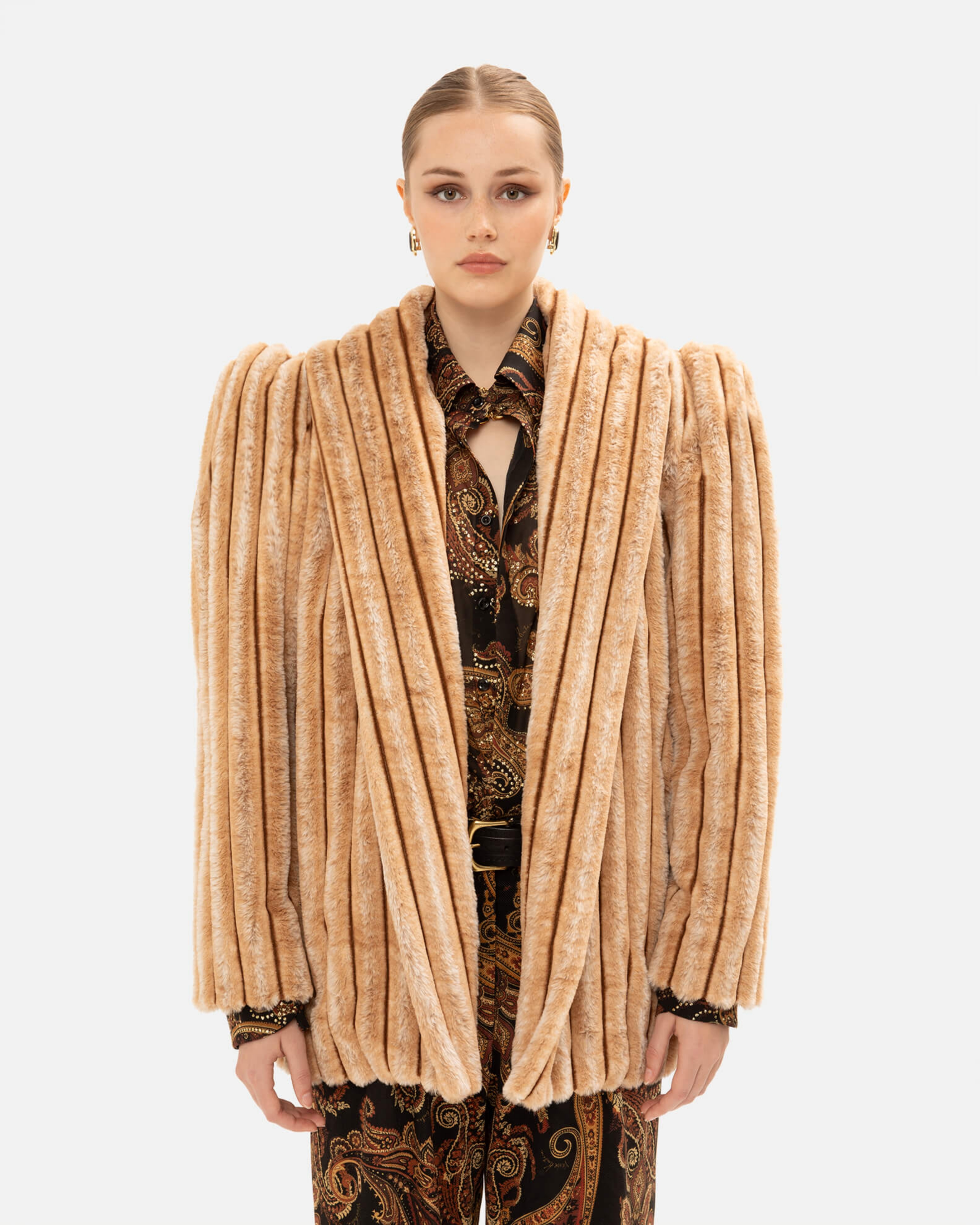 Picture of SOFT BEIGE FAUX FUR