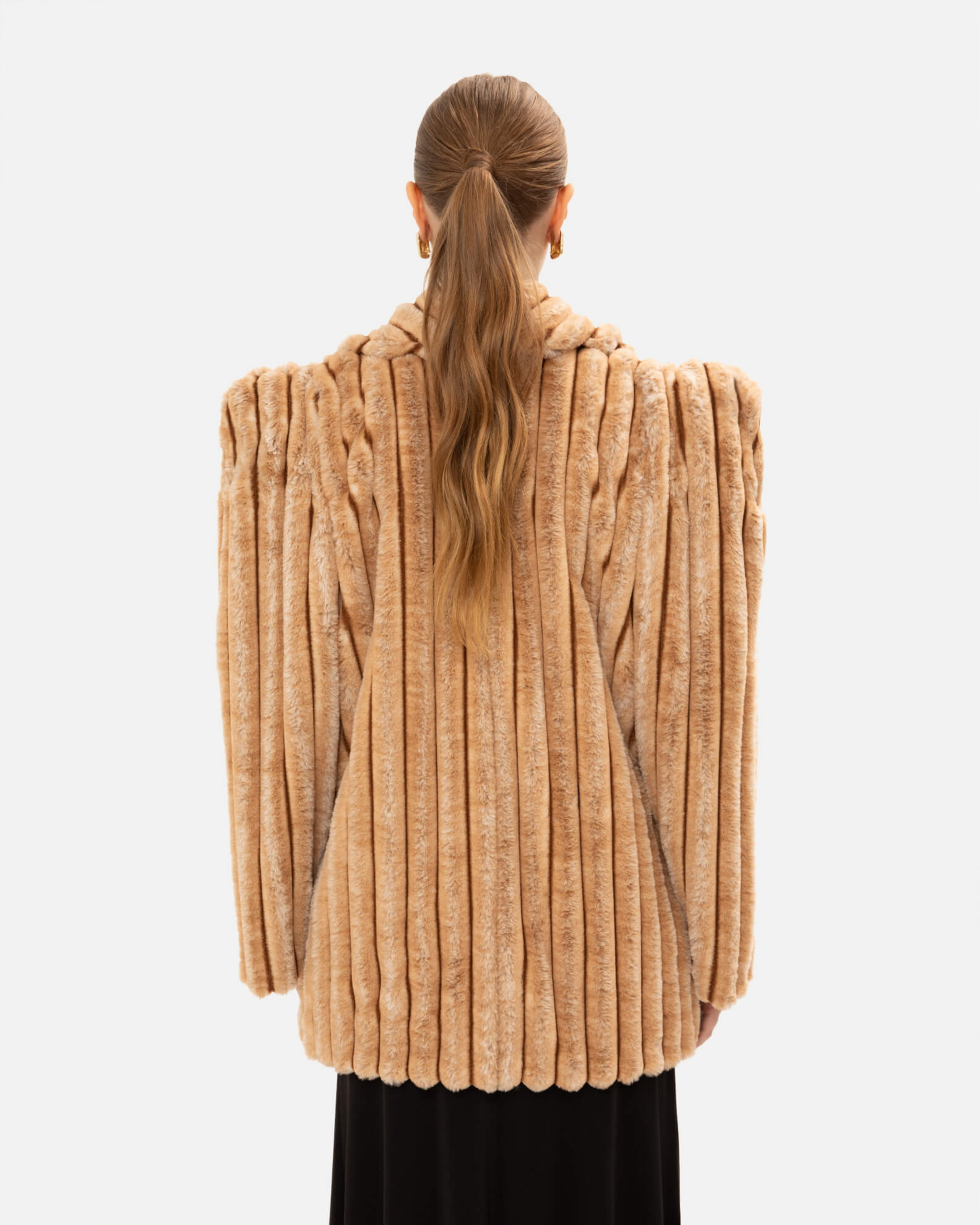 Picture of SOFT BEIGE FAUX FUR